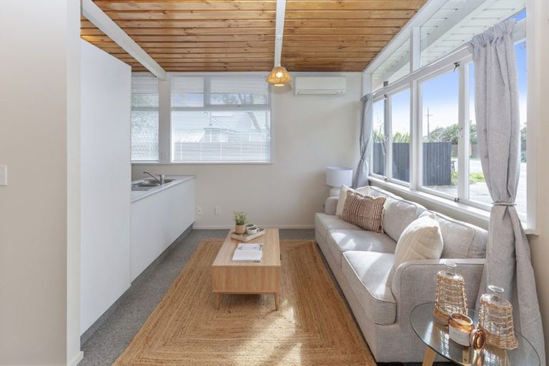 Photo of property in 73 East Belt, Lincoln, 7608