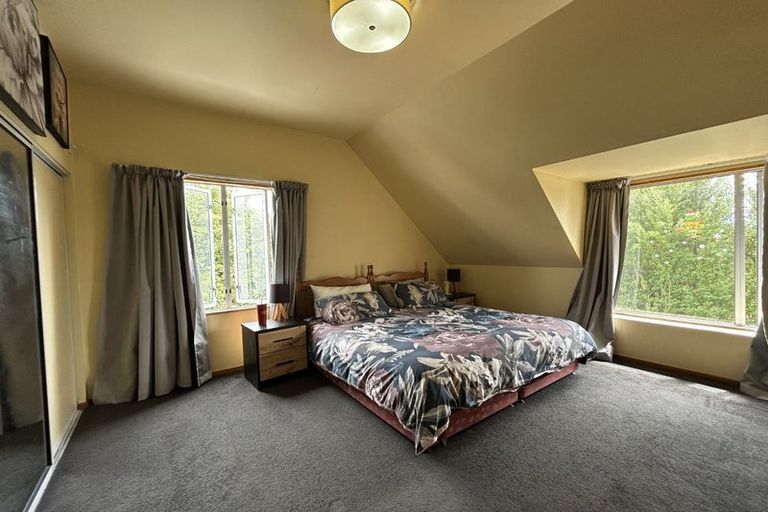 Photo of property in 2/144a Yaldhurst Road, Sockburn, Christchurch, 8042