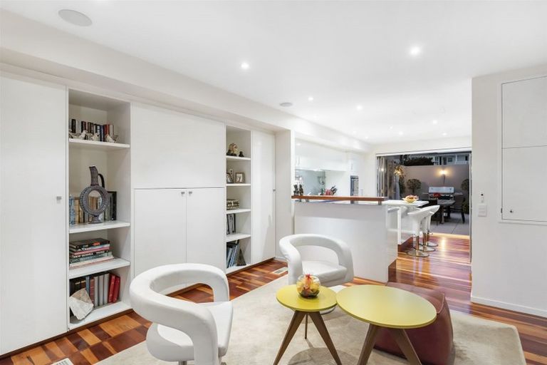 Photo of property in 7 Eric Price Avenue, Takapuna, Auckland, 0620