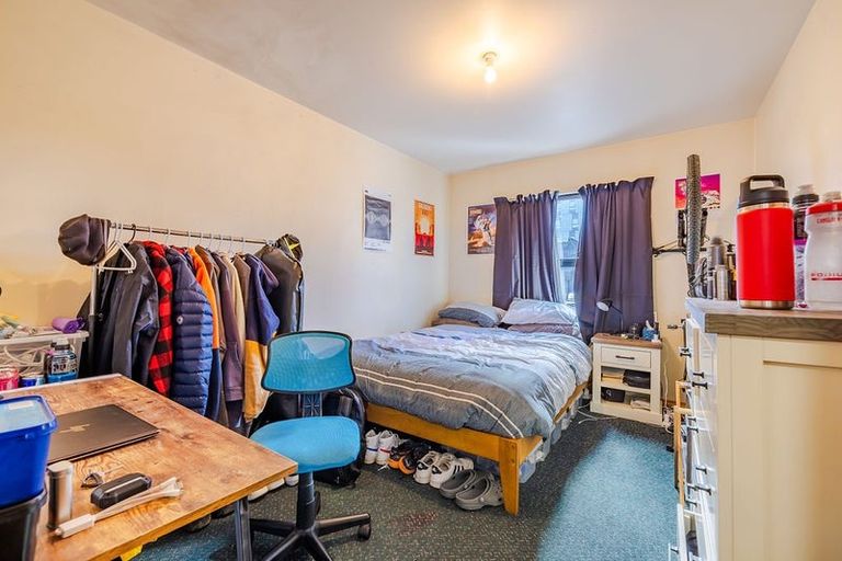 Photo of property in 2b Forth Street, North Dunedin, Dunedin, 9016