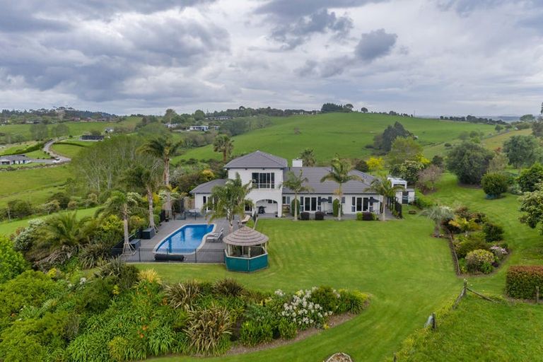 Photo of property in 21 Magnolia Tree Lane, Kerikeri, 0294