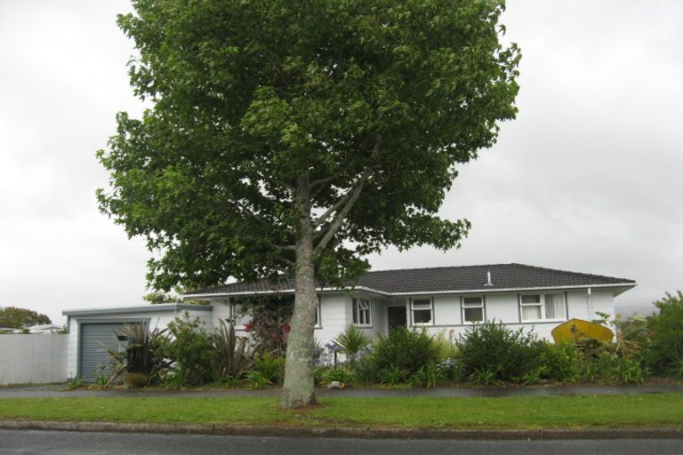 Photo of property in 8 Ross Street, Onerahi, Whangarei, 0110