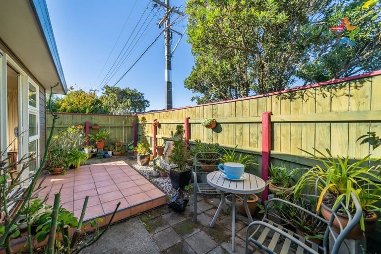 Photo of property in 41 Waiwhetu Road, Waiwhetu, Lower Hutt, 5010