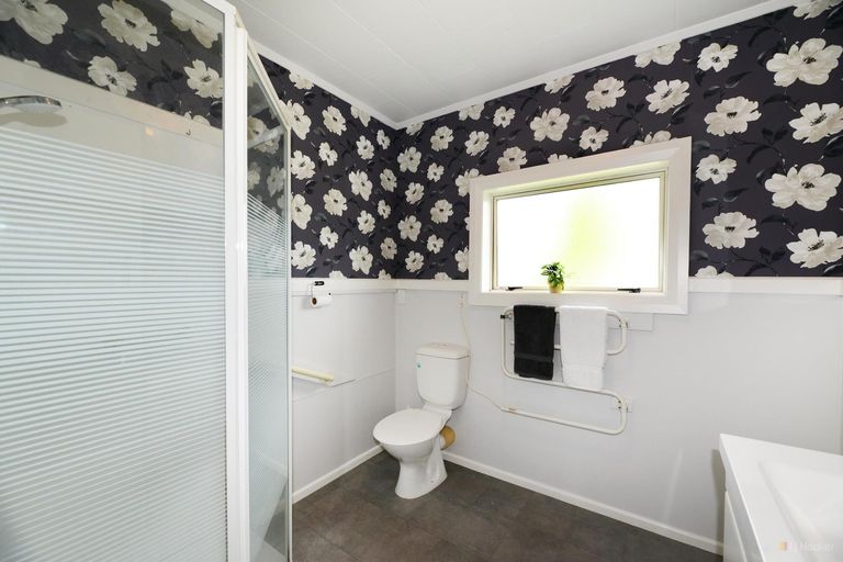 Photo of property in 43 Harris Street, Waimate, 7924