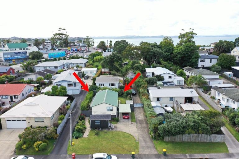 Photo of property in 10a Brandon Road, Manly, Whangaparaoa, 0930