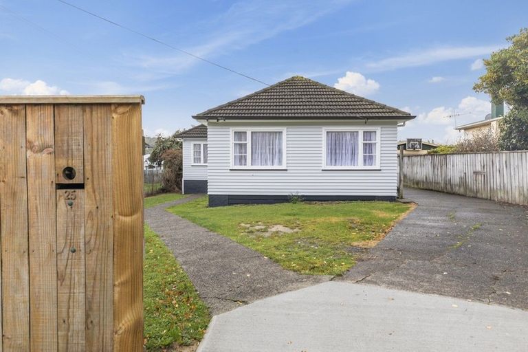 Photo of property in 25 Thirlmere Street, Wainuiomata, Lower Hutt, 5014