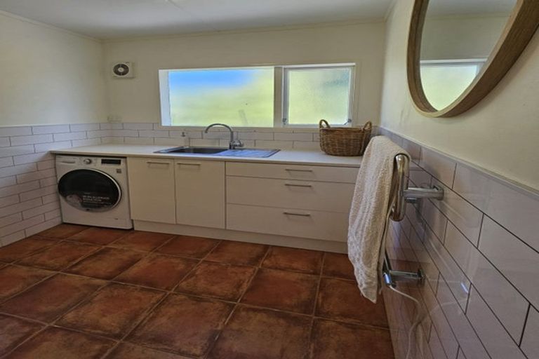 Photo of property in 1021 Old North Road, Waimauku, 0882