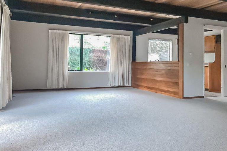 Photo of property in 2a Pitoitoi Road, Days Bay, Lower Hutt, 5013