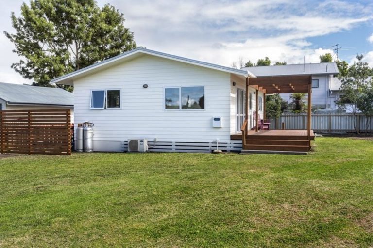 Photo of property in 8 Toru Street, Makaraka, Gisborne, 4010