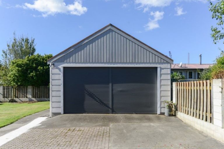 Photo of property in 9 Breadalbane Road, Havelock North, 4130