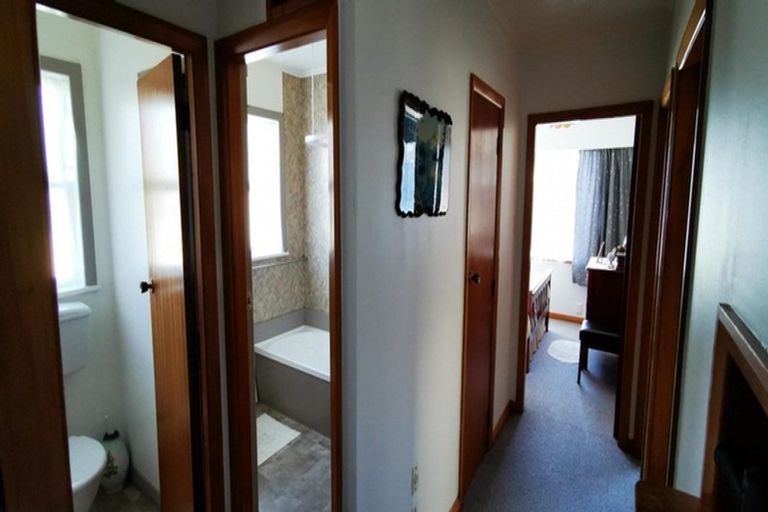 Photo of property in 127 Guy Street, Dannevirke, 4930