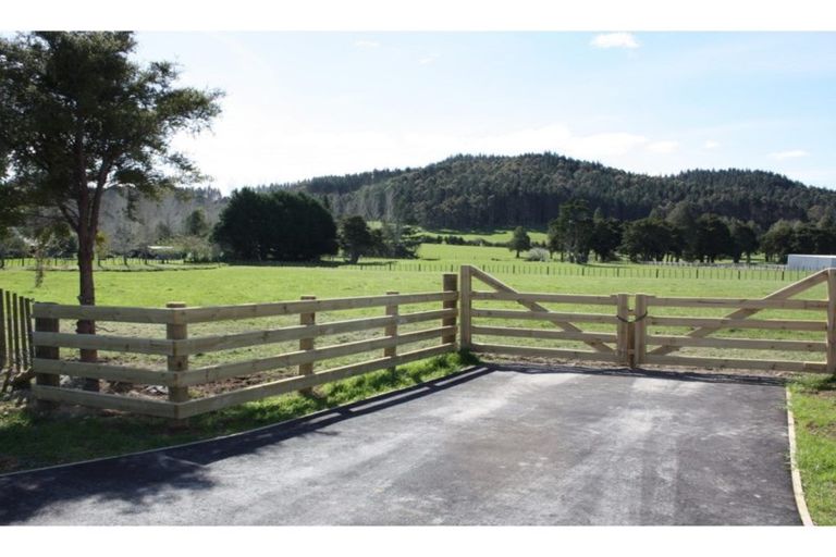 Photo of property in 237 Harris Road, Glenbervie, Whangarei, 0175
