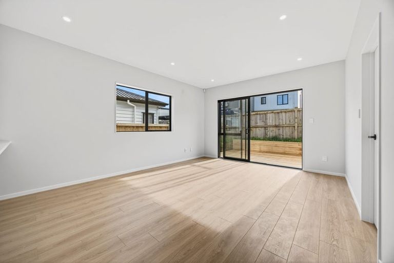 Photo of property in 13 Huringa Road, Karaka, Papakura, 2113