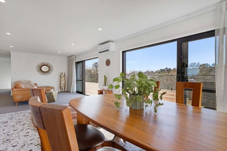 Photo of property in 131 Te Mata Peak Road, Havelock North, 4130