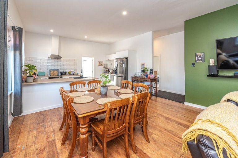 Photo of property in 3a Pharazyn Street, Gonville, Whanganui, 4500