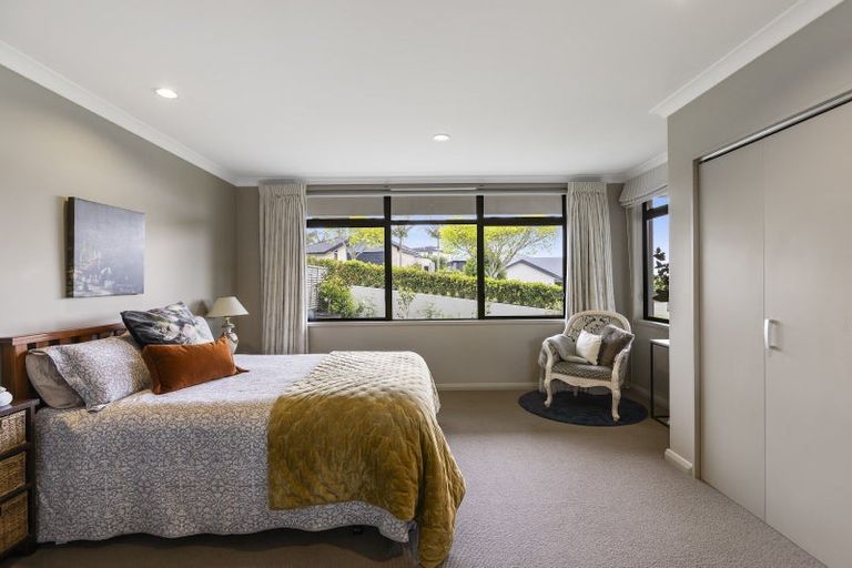 Photo of property in 2 Parnwell Place, Ohauiti, Tauranga, 3112