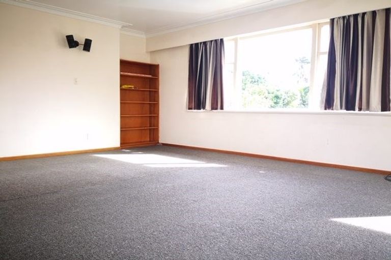 Photo of property in 5 Lloyd Avenue, Mount Albert, Auckland, 1025