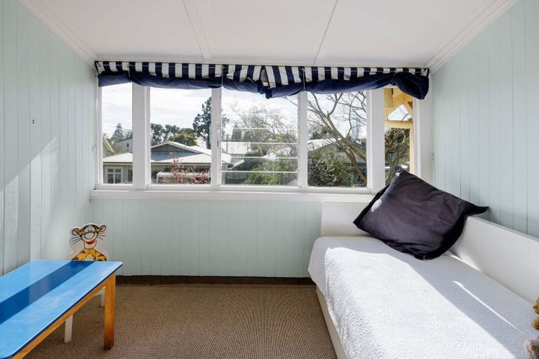 Photo of property in 5 Te Aroha Street, Hamilton East, Hamilton, 3216