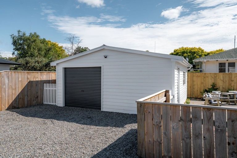 Photo of property in 2 Trinity Lane, Greytown, 5712