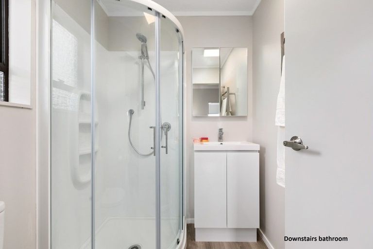 Photo of property in 44 Links View Drive, Omokoroa, 3114