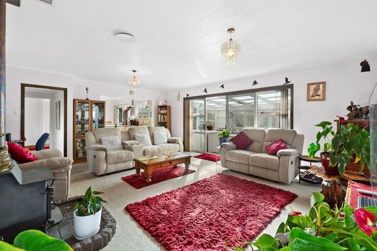 Photo of property in 339 Tukapa Street, Hurdon, New Plymouth, 4310