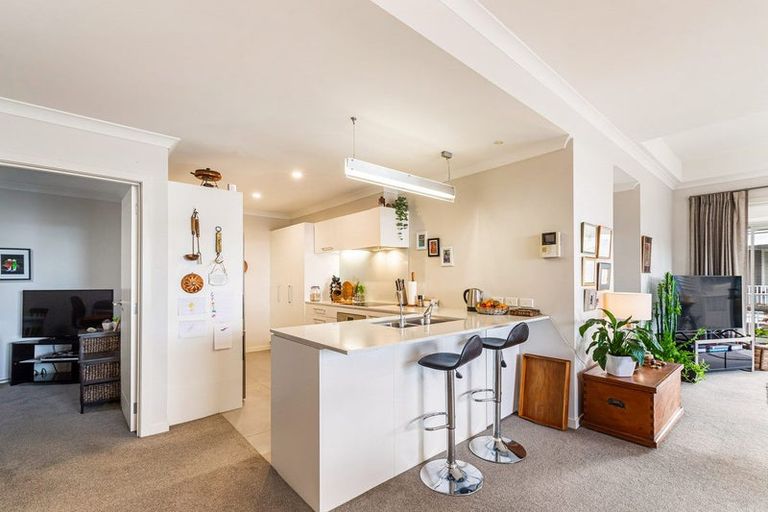 Photo of property in 57 Parkside Drive, Orewa, 0931