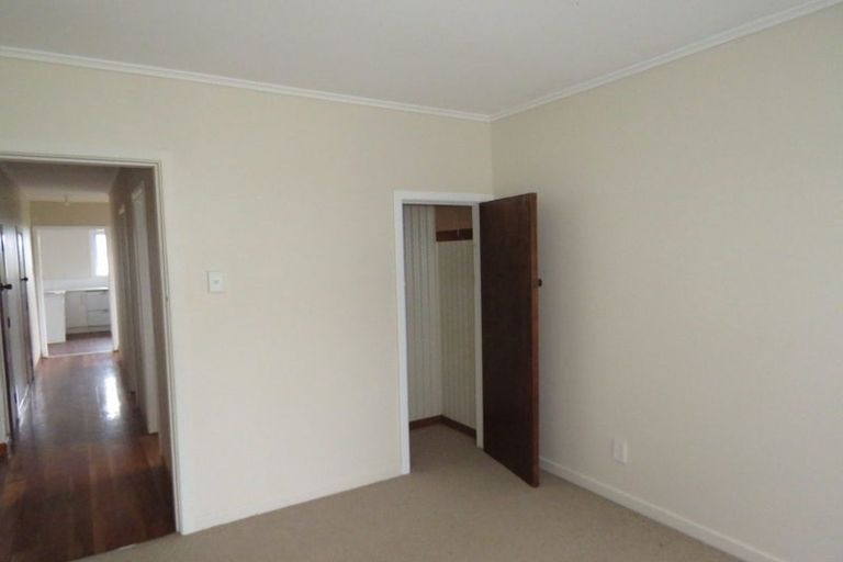 Photo of property in 14 Barclay Street, Ferndale, New Plymouth, 4310