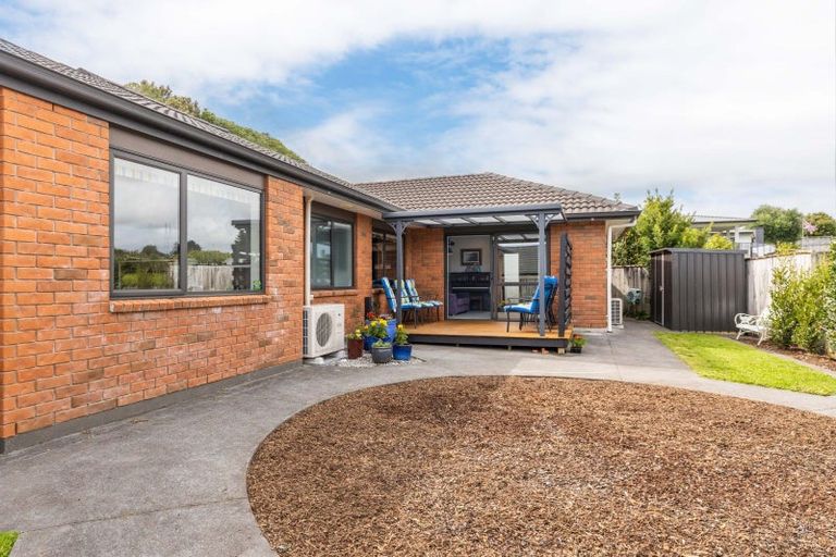 Photo of property in 24 Ainslee Street, Highlands Park, New Plymouth, 4312