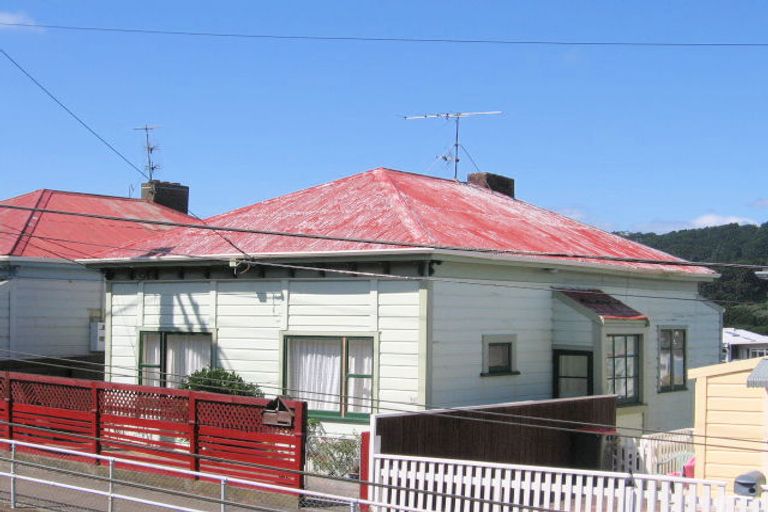 Photo of property in 137 Wallace Street, Mount Cook, Wellington, 6021