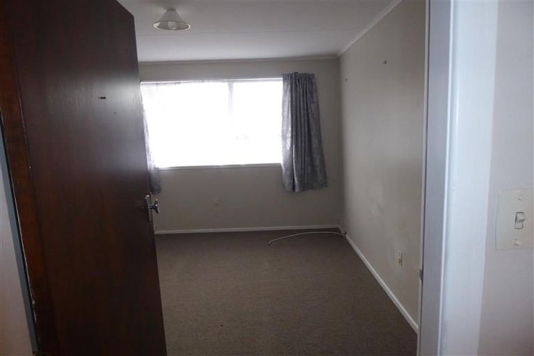 Photo of property in 87a Pinehaven Road, Pinehaven, Upper Hutt, 5019