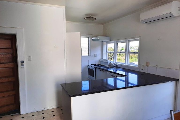 Photo of property in 2/25 Commercial Road, Grey Lynn, Auckland, 1021