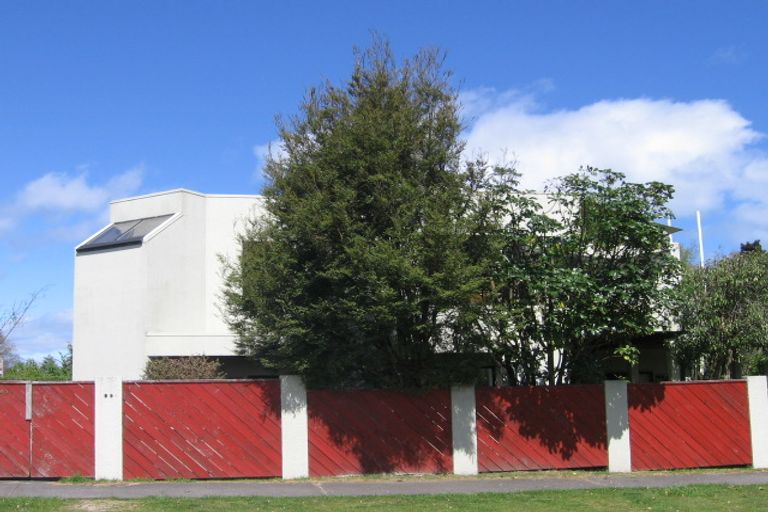 Photo of property in 49a Hawai Street, Two Mile Bay, Taupo, 3330