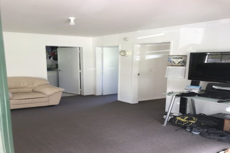 Photo of property in 960 Moonshine Road, Judgeford, Porirua, 5381