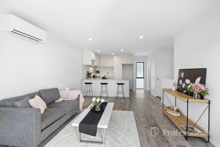 Photo of property in 18b King Street, Upper Hutt Central, Upper Hutt, 5018