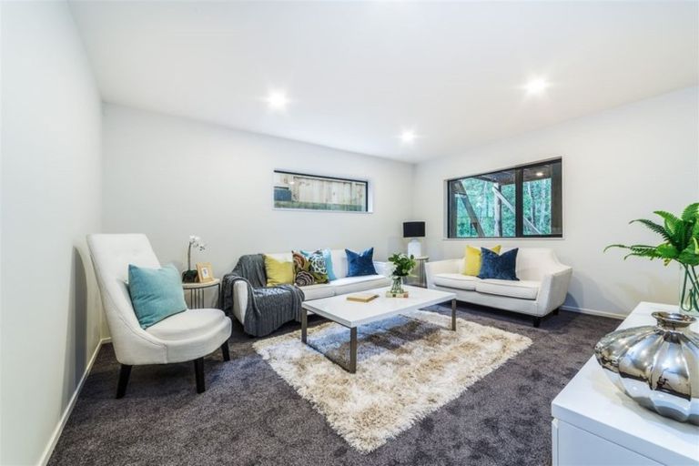 Photo of property in 49 Blacks Road, Greenhithe, Auckland, 0632