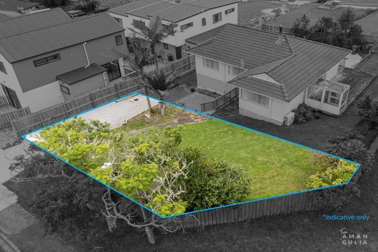 Photo of property in 1a Glenbury Place, Massey, Auckland, 0614