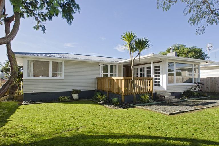Photo of property in 24 Otuhiwai Crescent, Tikipunga, Whangarei, 0112