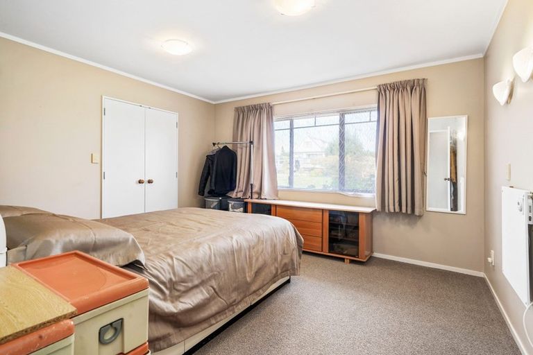 Photo of property in 17 Mews Place, Forest Lake, Hamilton, 3200