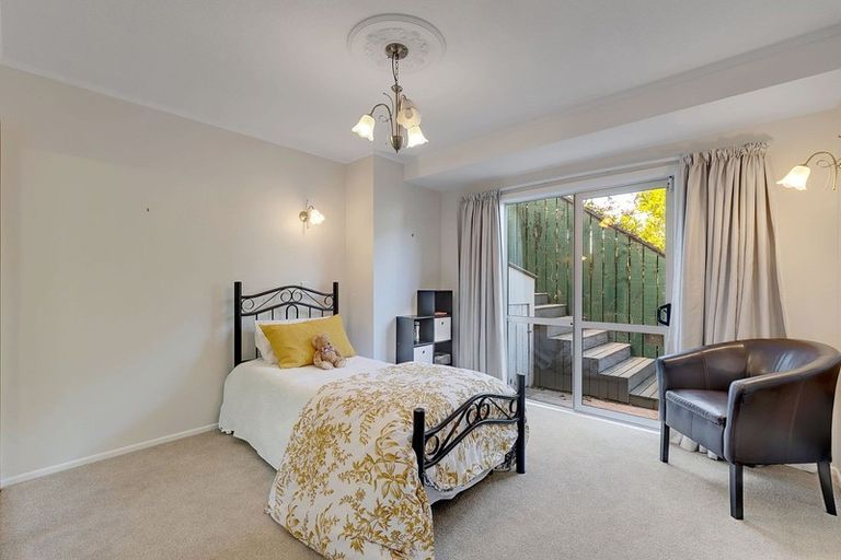 Photo of property in 3 Ogilvy Terrace, Plimmerton, Porirua, 5026