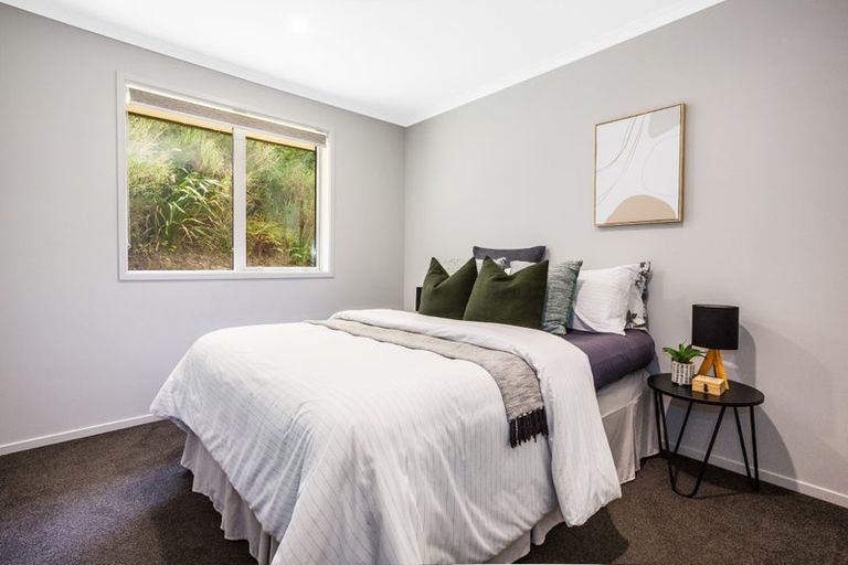 Photo of property in 34 Mooring Close, Whitby, Porirua, 5024