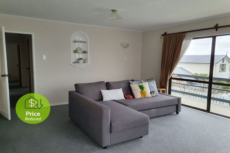 Photo of property in 9a Mossburn Grove, Kelson, Lower Hutt, 5010
