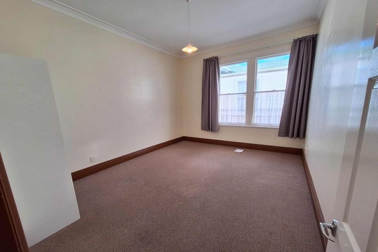 Photo of property in 219 Ferguson Street, Palmerston North, 4410