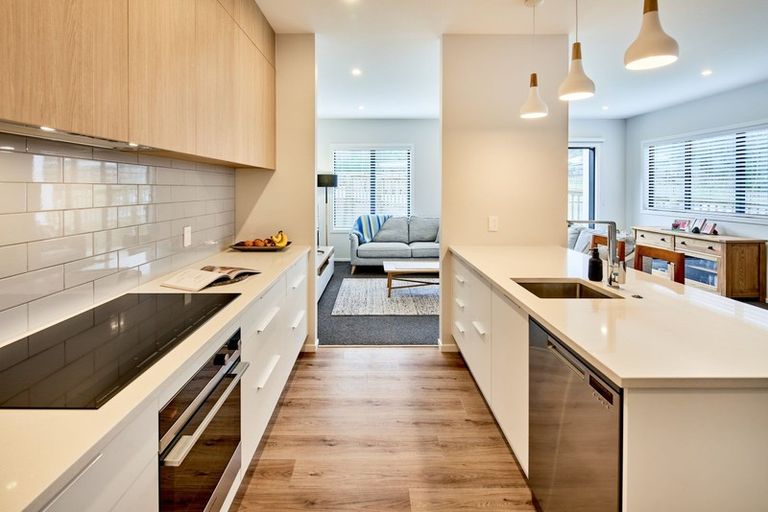 Photo of property in 6 Pakura Place, Wainuiomata, Lower Hutt, 5014