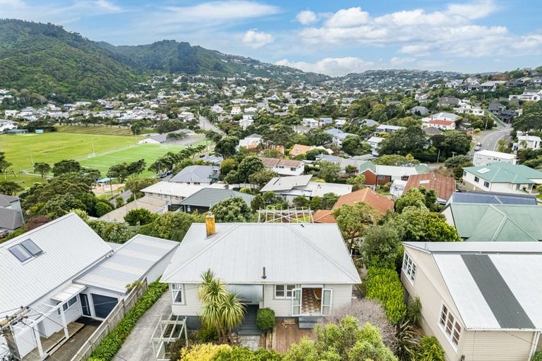 Photo of property in 15 Punjab Street, Khandallah, Wellington, 6035