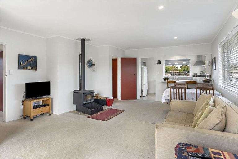 Photo of property in 1 Waterhouse Street, Masterton, 5810