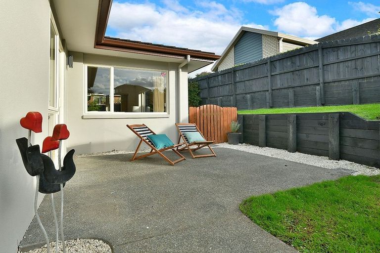 Photo of property in 9 Blue Heron Rise, Stanmore Bay, Whangaparaoa, 0932