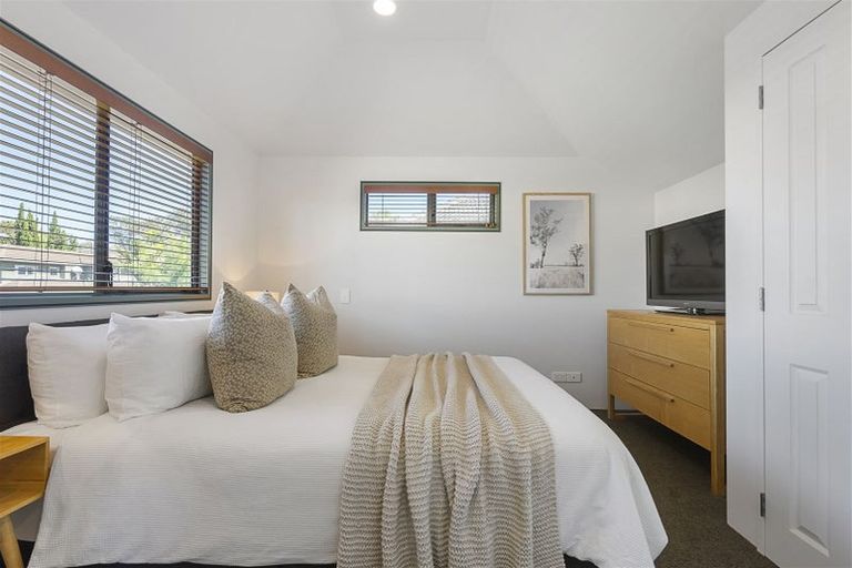 Photo of property in 3/51 Corunna Road, Milford, Auckland, 0620