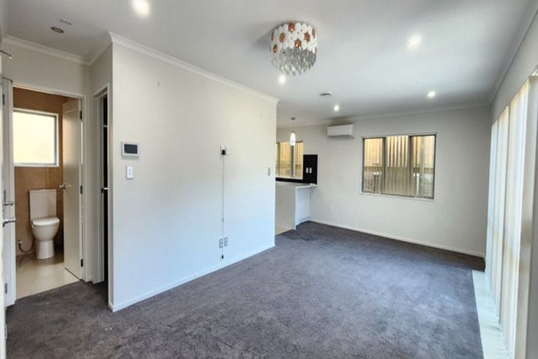 Photo of property in 10a Malte Brun Place, Papatoetoe, Auckland, 2025