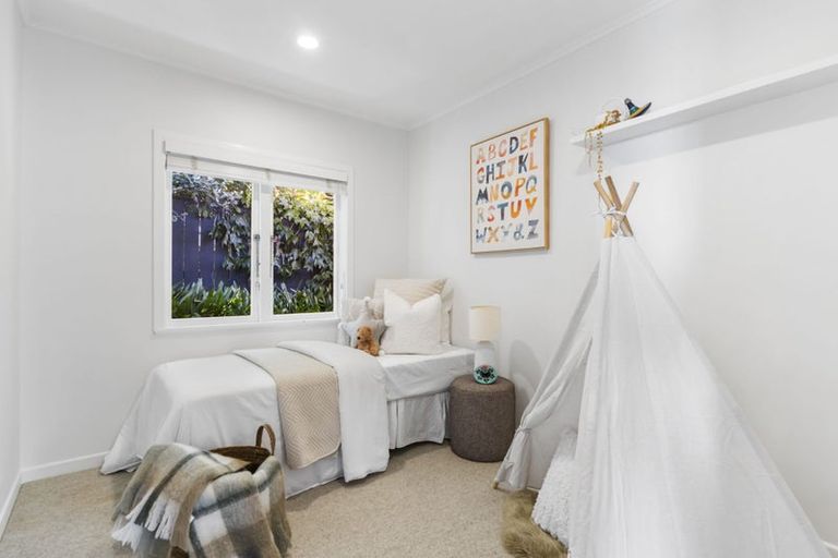 Photo of property in 30 Saint Leonards Road, Devonport, Auckland, 0624