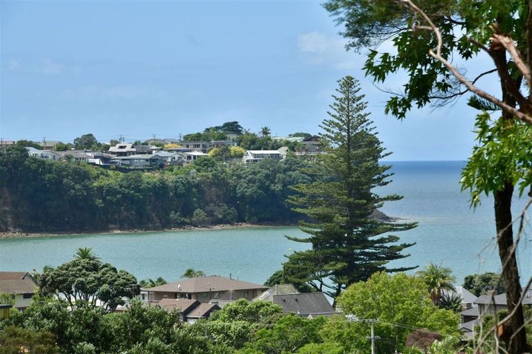 Photo of property in 31a Cochrane Avenue, Arkles Bay, Whangaparaoa, 0932